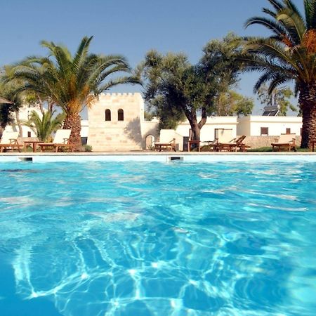 Resort Villa Hermosa Порто Чезарео Екстериор снимка