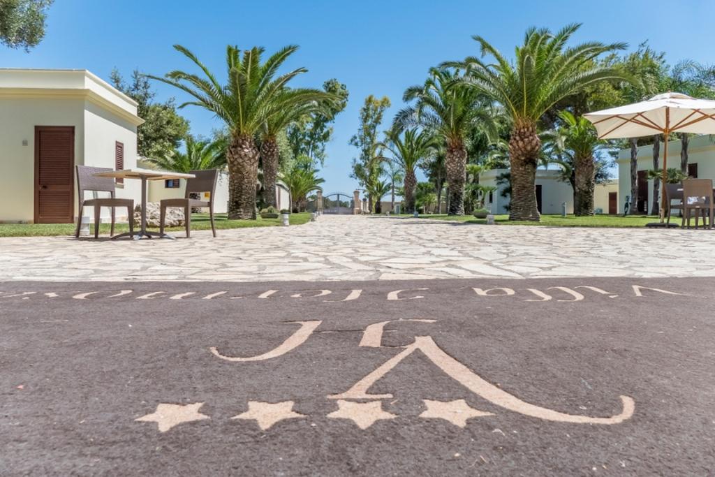 Resort Villa Hermosa Порто Чезарео Екстериор снимка